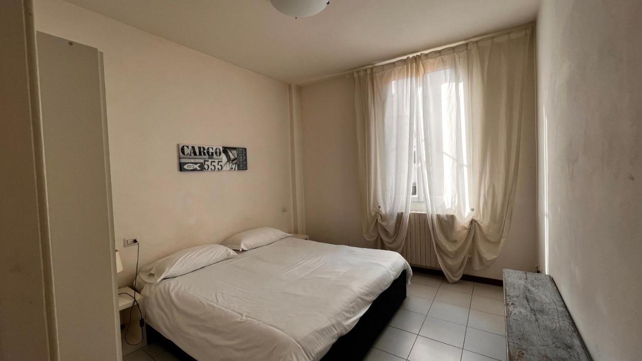 Meschihouse - Leonardo 35 Apartment Lecco Exterior photo